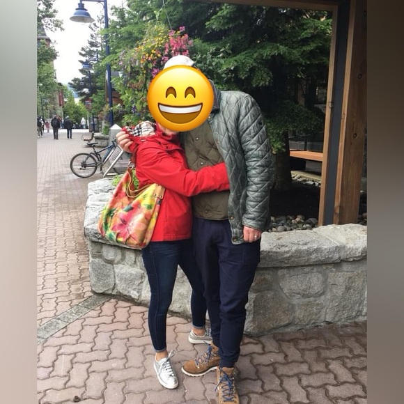 Authentic Burberry Jacket - Picture 12 of 12